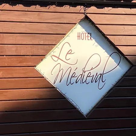 Le Medieval - Parking Inclus & Accueil Velo 2* エーグ・モルト