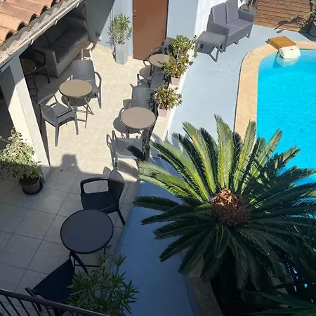 Le Médiéval Hotel