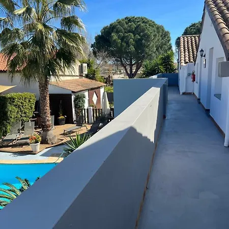 Hotel Le Médiéval Aigues-Mortes