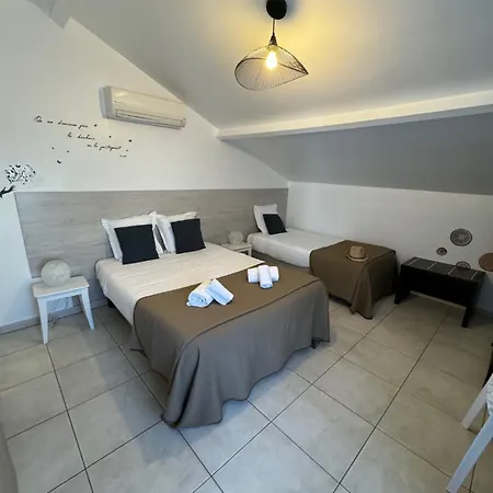 Le Médiéval Hotel Aigues-Mortes