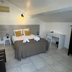 Le Medieval - Parking Inclus & Accueil Velo Hotel Aigues-Mortes