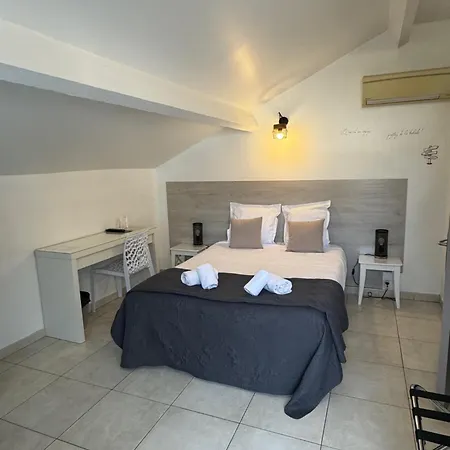 Le Medieval - Parking Inclus & Accueil Velo Hotell Aigues-Mortes