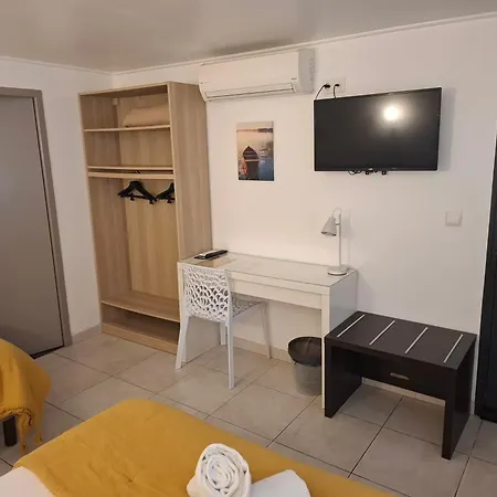 Hotel Boutique Le Medieval - Parking- Accueil Vélo Aigues-Mortes