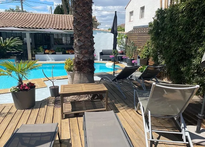 Le Medieval - Parking Inclus & Accueil Velo 酒店